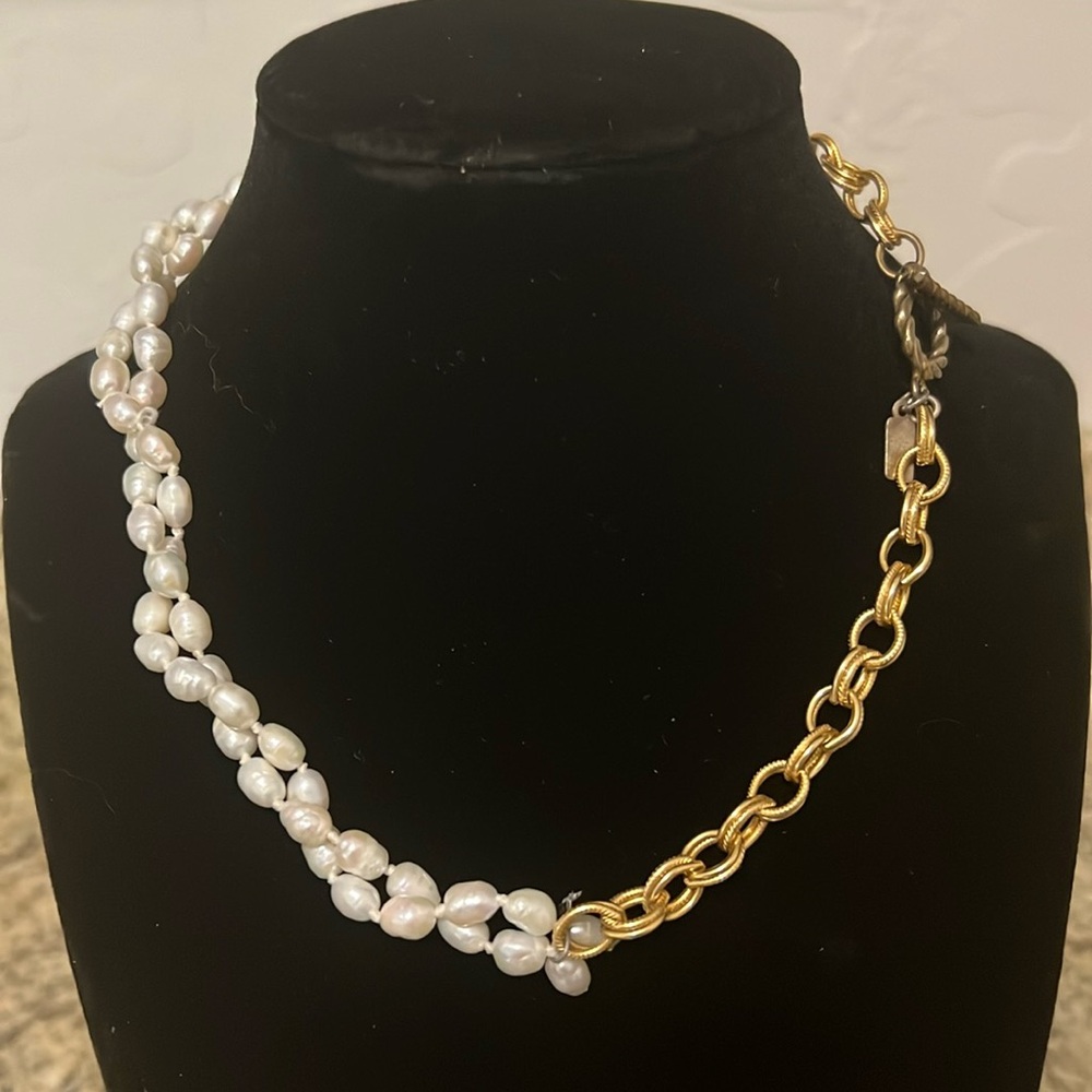 Pearl and Gold Necklace